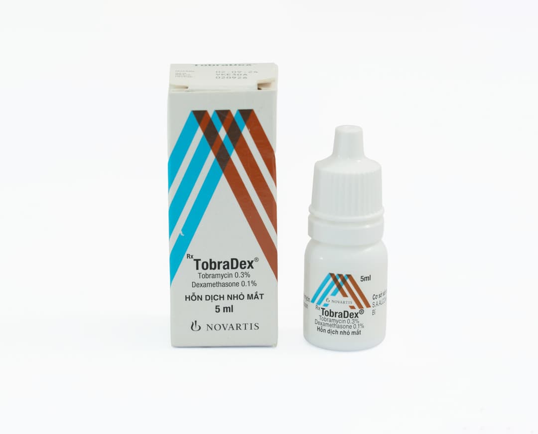 Hỗn dịch nhỏ mắt TOBRADEX DROP 5ML trị viêm mắt